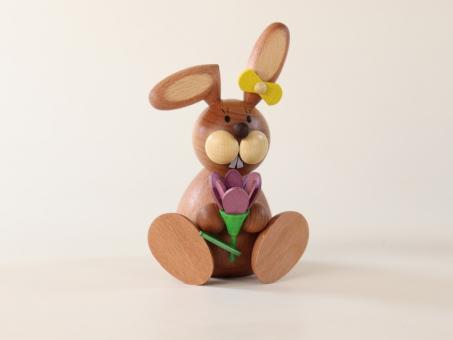 Paul Ullrich Osterhase sitzend mit Krokus Neu 2020 