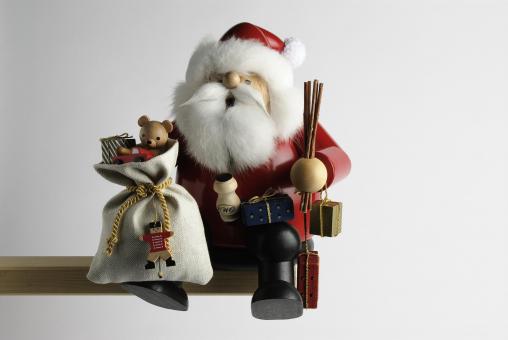 KWO Räuchermann Kantenhocker Weihnachtsmann groß 