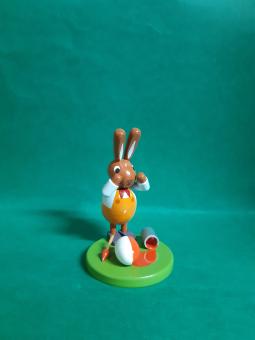 Leichsenring Hase mit Farbeimer klein 