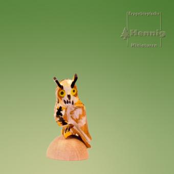 Hennig Miniaturen Eule auf Sockel 