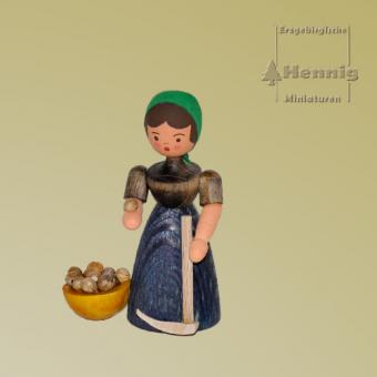 Hennig Miniaturen Bäuerin 