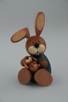 Paul Ullrich Osterhase sitzend mit Kind 