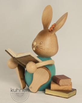 Drechslerei Kuhnert Hase Stupsi mit Büchern 