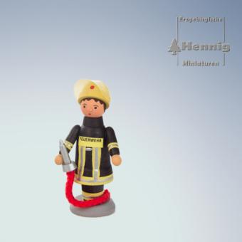 Hennig Miniaturen Feuerwehrmann 